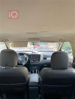 میتسوبیشی ئاوتلاندەر